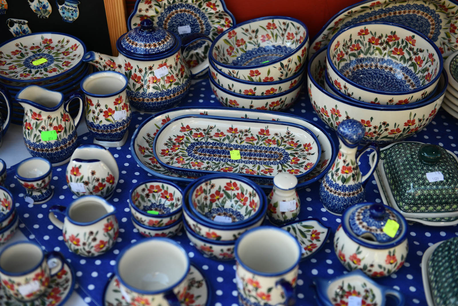 Porcelanowe cudeńka można znaleźć w Bolesławcu