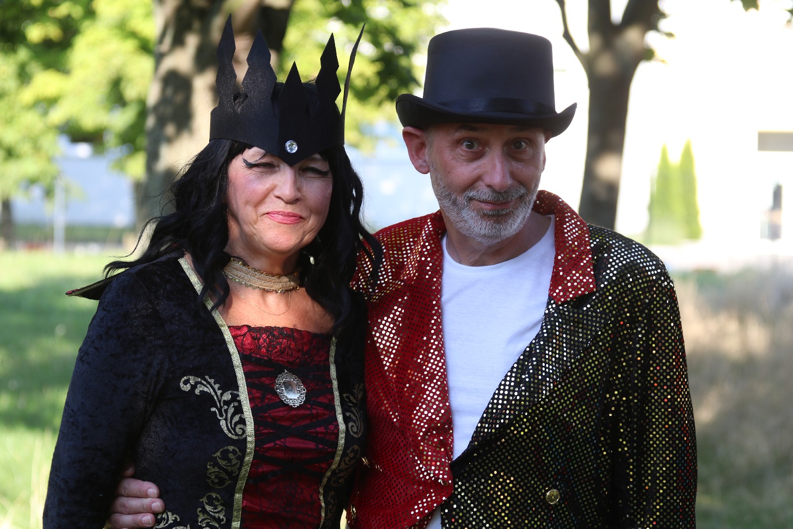 Teatralny Piknik Sąsiedzki na legnickich Piekarach    	
