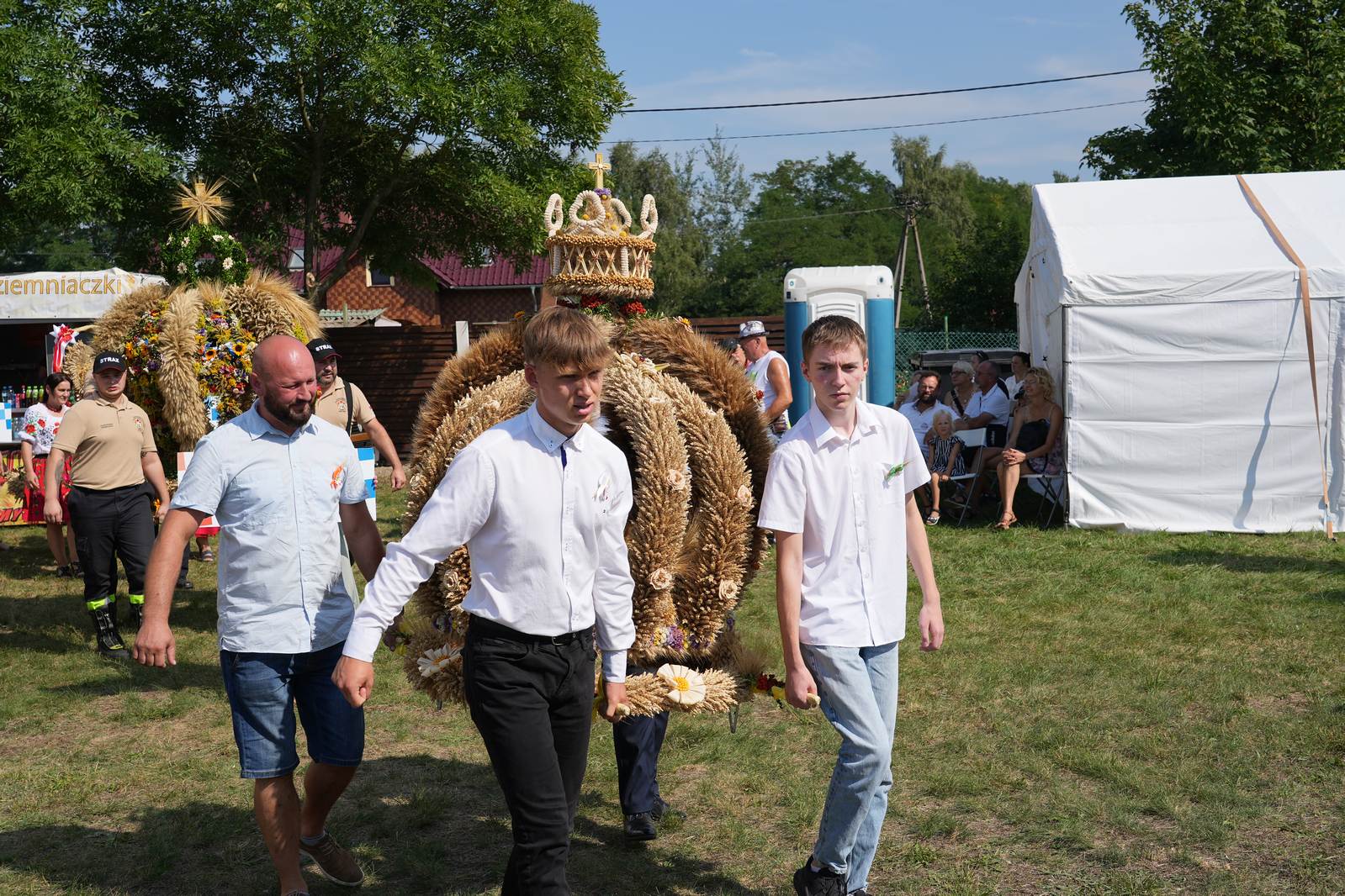 Tegoroczne dożynki gminno - powiatwe odbyły się w Rokitkach