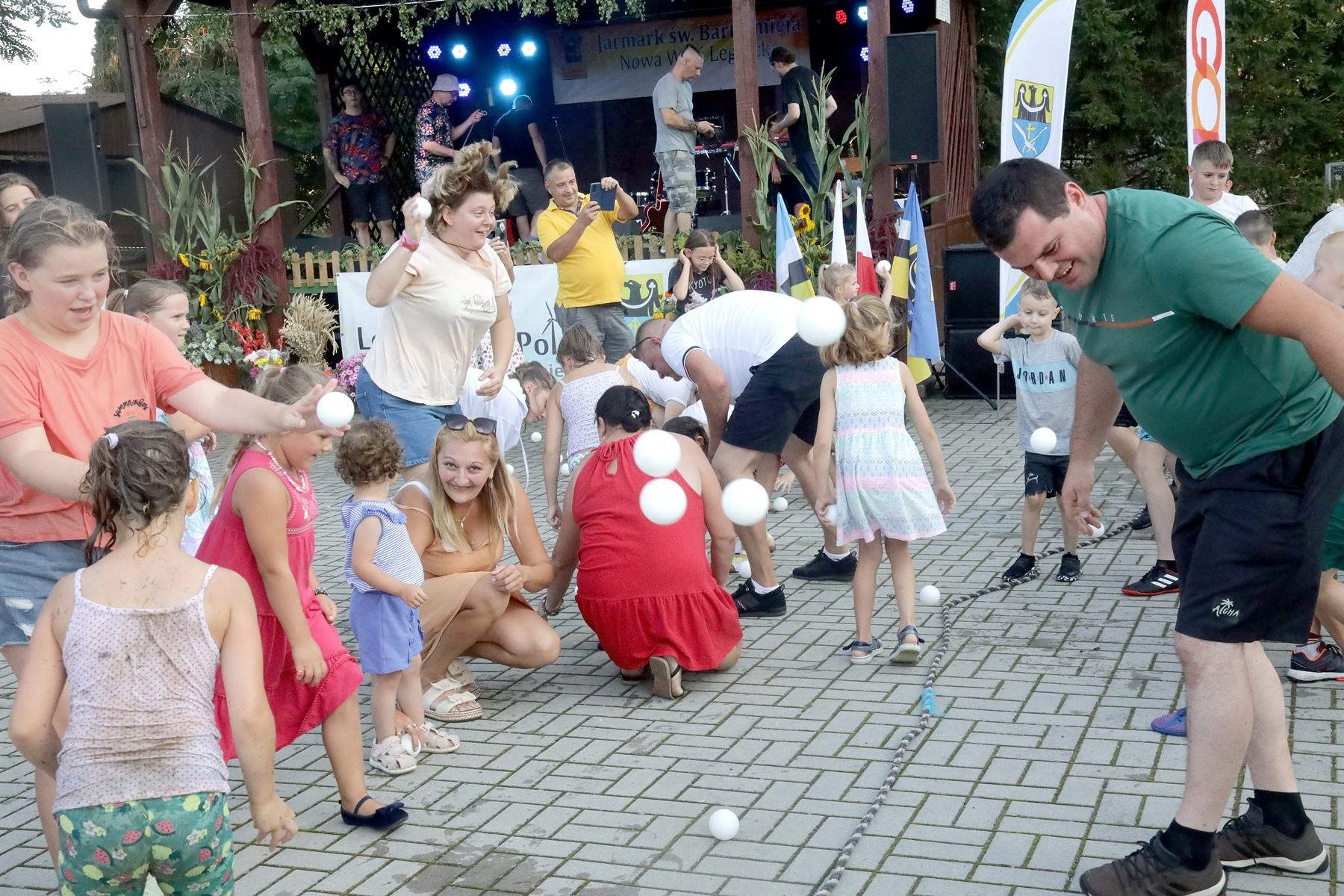 Broną rzucali i dobrze się bawili na Jarmarku św. Bartłomieja