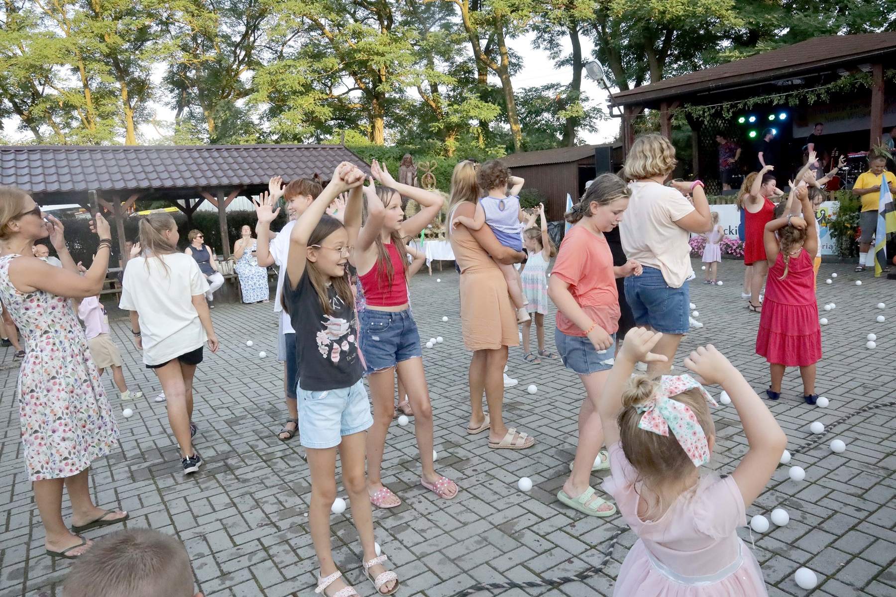 Broną rzucali i dobrze się bawili na Jarmarku św. Bartłomieja