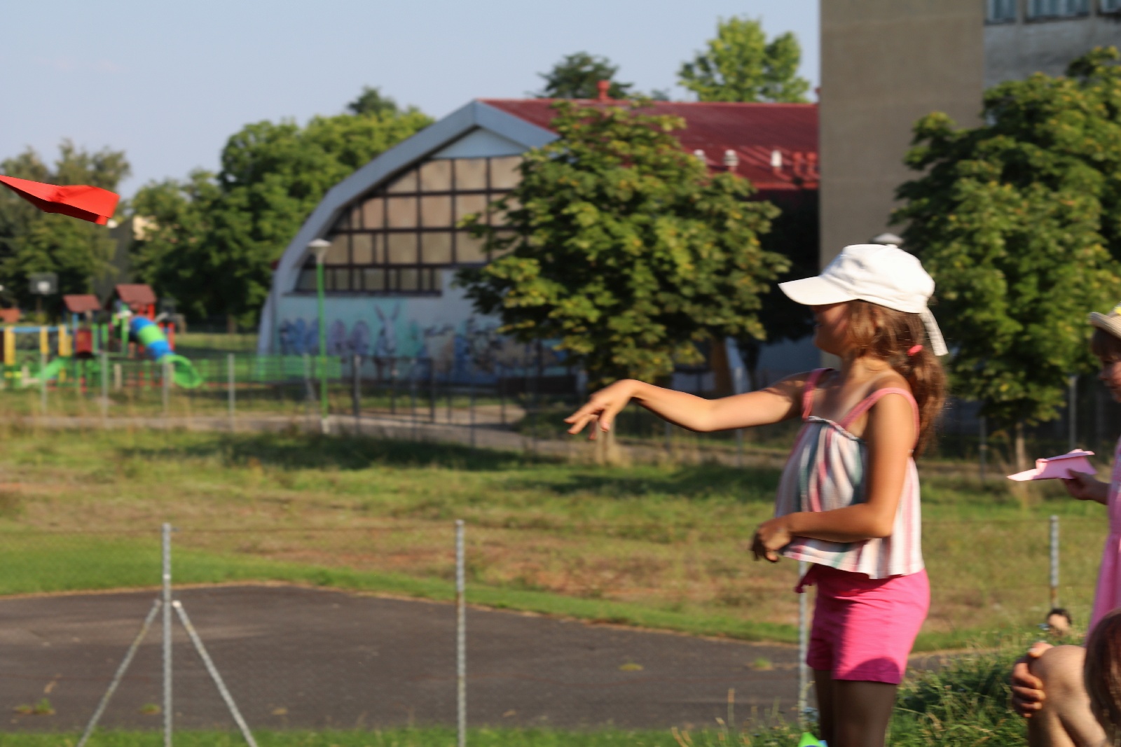 Teatralny Piknik Sąsiedzki na legnickich Piekarach    	