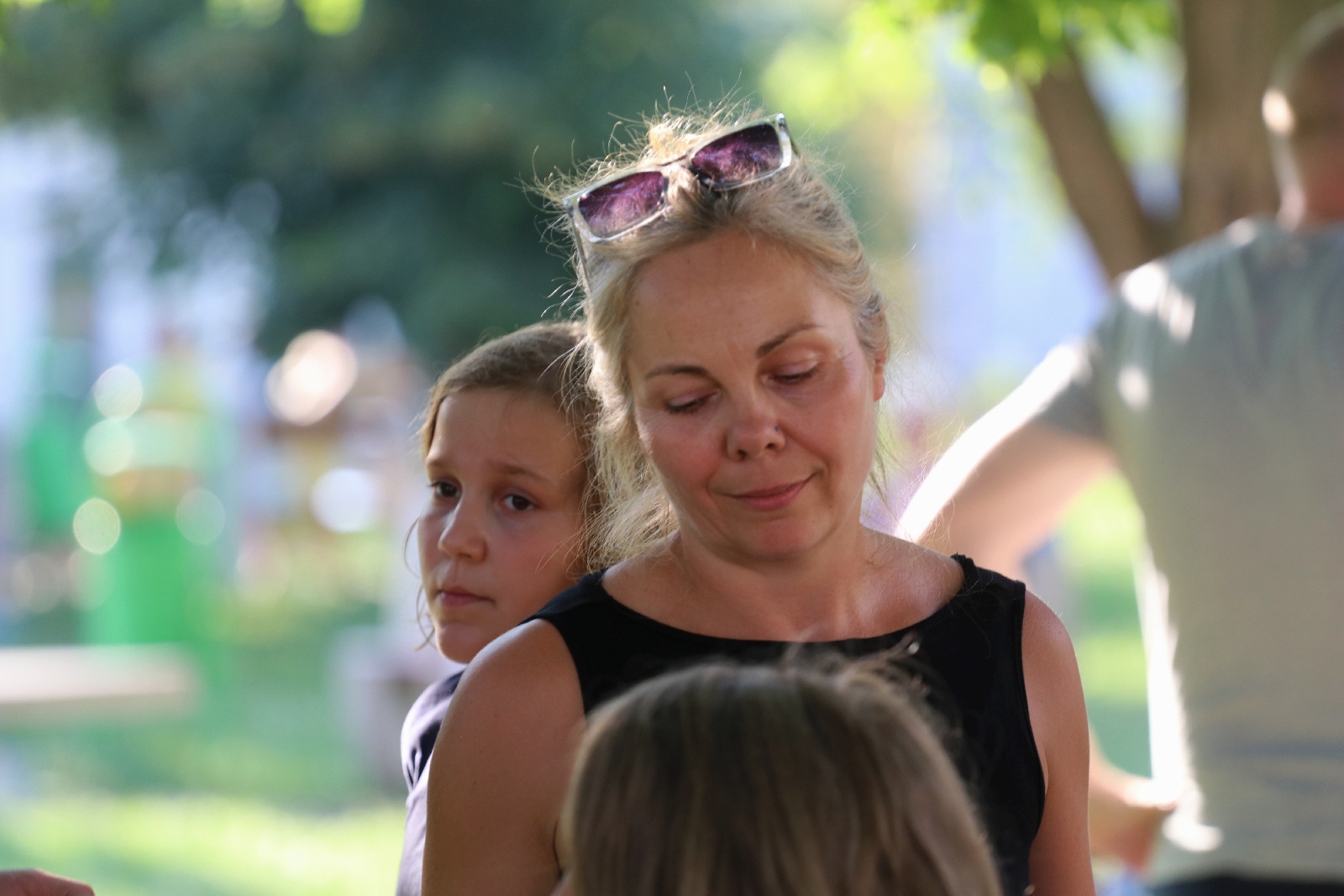Teatralny Piknik Sąsiedzki na legnickich Piekarach    	