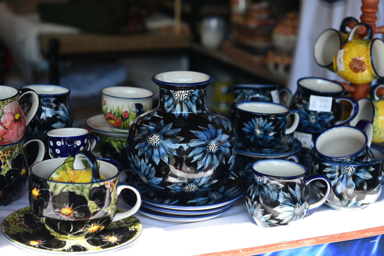 Porcelanowe cudeńka można znaleźć w Bolesławcu