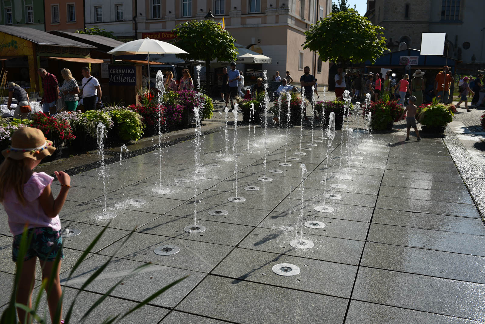 Porcelanowe cudeńka można znaleźć w Bolesławcu