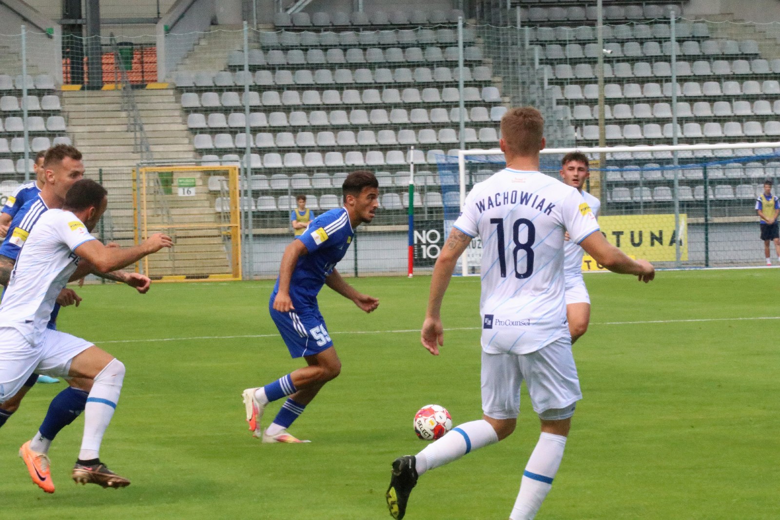 Miedź wygrywa ze Stalą Rzeszów i zostaje liderem 1. Ligi