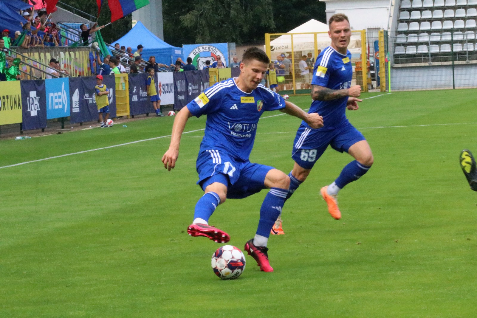 Miedź wygrywa ze Stalą Rzeszów i zostaje liderem 1. Ligi
