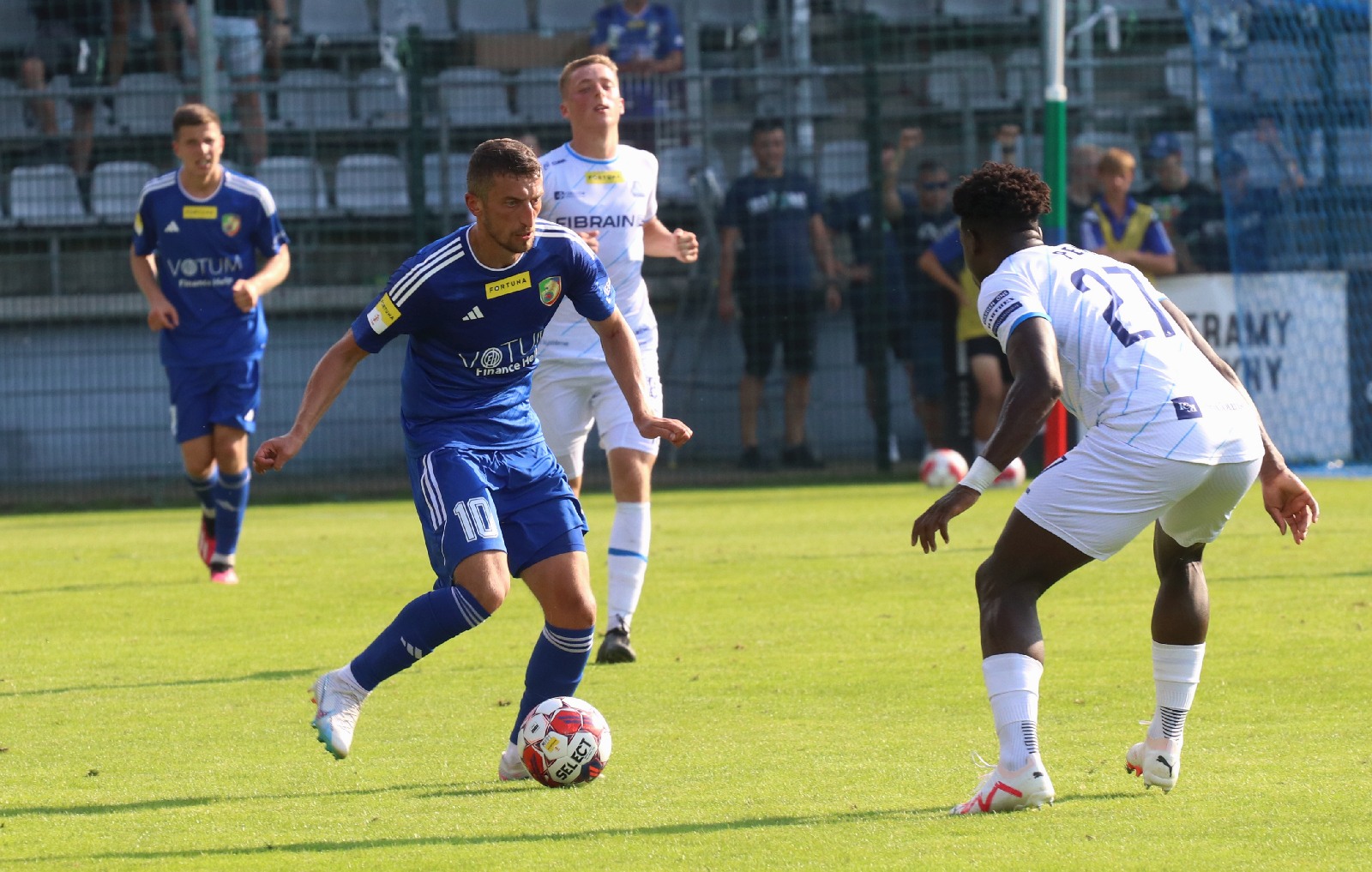 Miedź wygrywa ze Stalą Rzeszów i zostaje liderem 1. Ligi