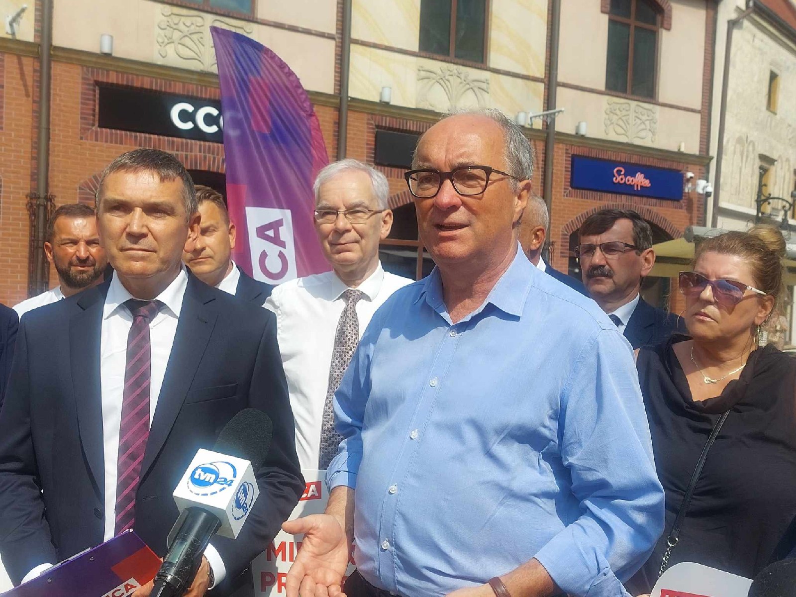 Czarzasty zaprezentował kandydatów Lewicy do parlmentu