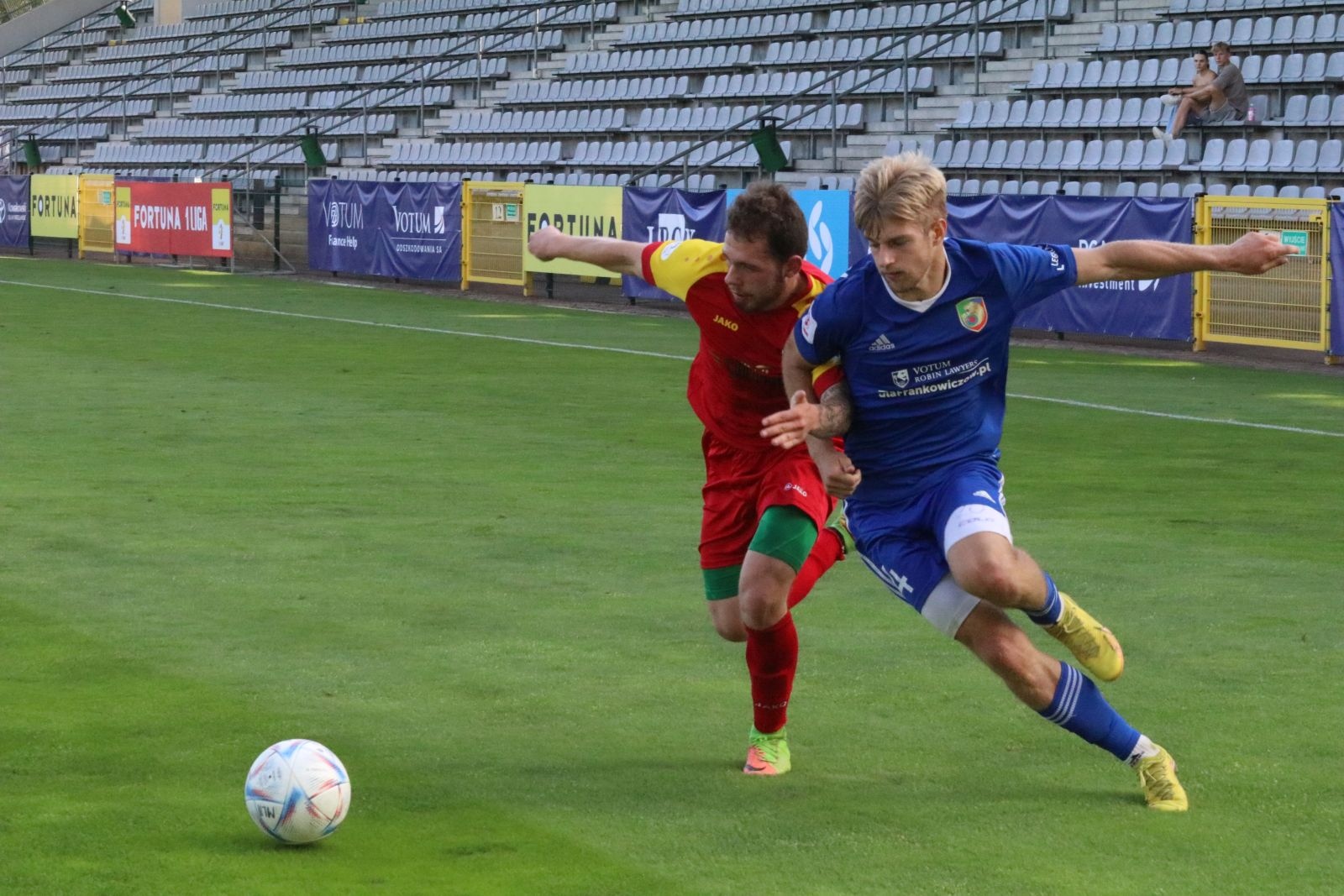 Lechia Dzierżoniów bez szans w starciu z rezerwami Miedzi