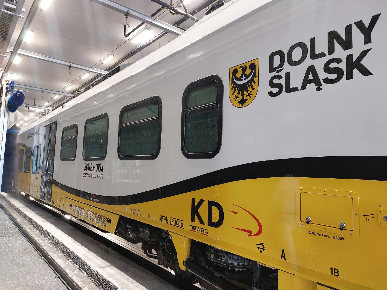 Nowa hala serwisowa Kolei Dolnośląskich oficjalnie otwarta