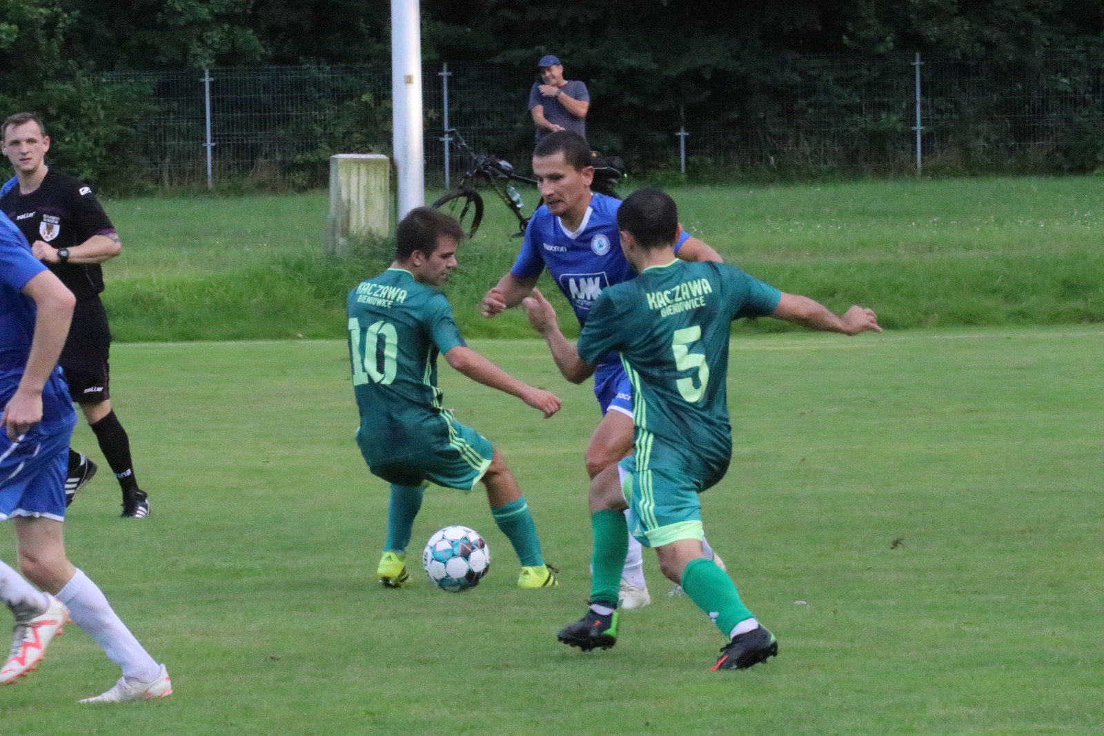 Miniderby w Bieniowicach. Błękitni pokonali Kaczawę