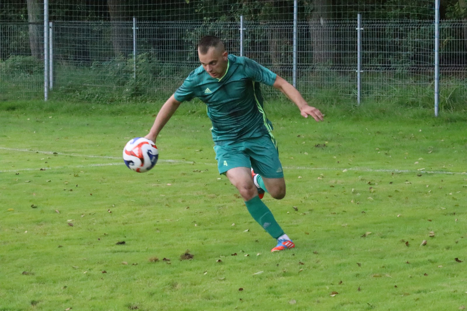 Miniderby w Bieniowicach. Błękitni pokonali Kaczawę