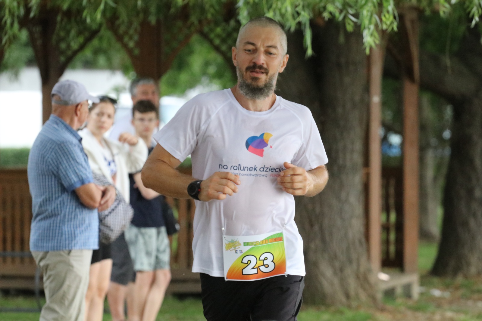 Stu trzynastu zawodników ukończyło Kunicki Bieg Reggae
