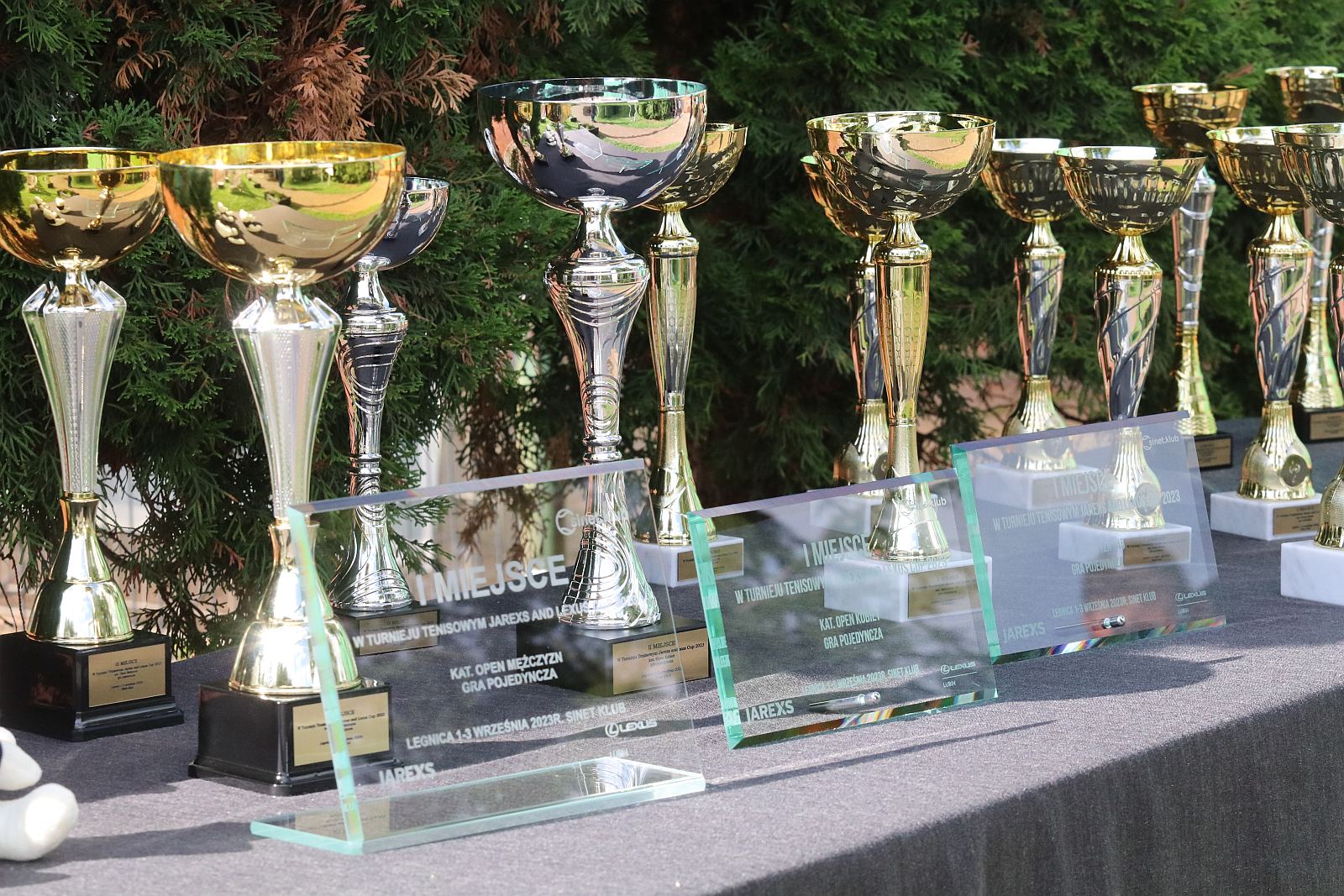 Rozpoczął się turniej tenisa ziemnego Jarexs & Lexus Cup