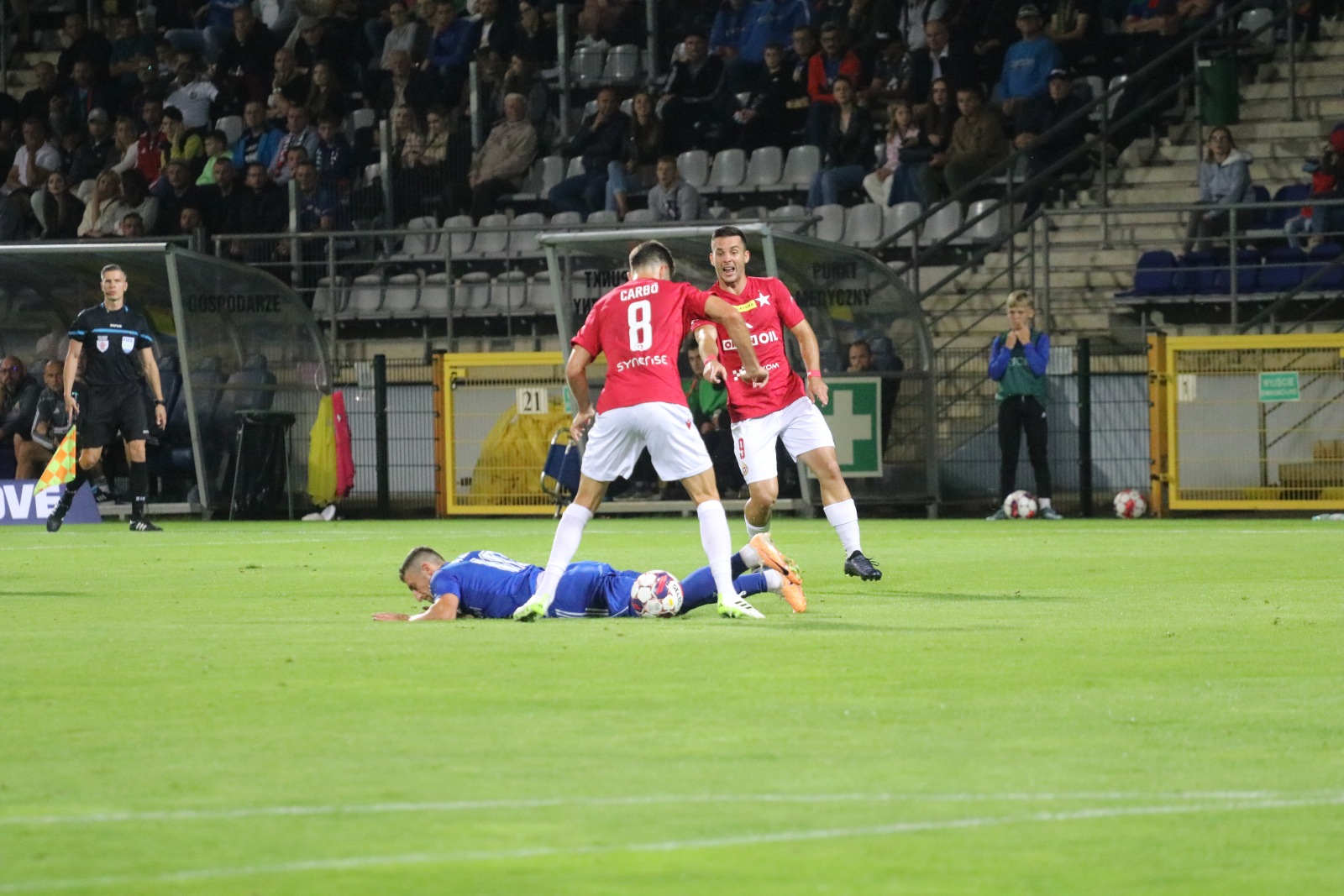 Remis z Wisłą Kraków. Miedź Legnica nadal niepokonana