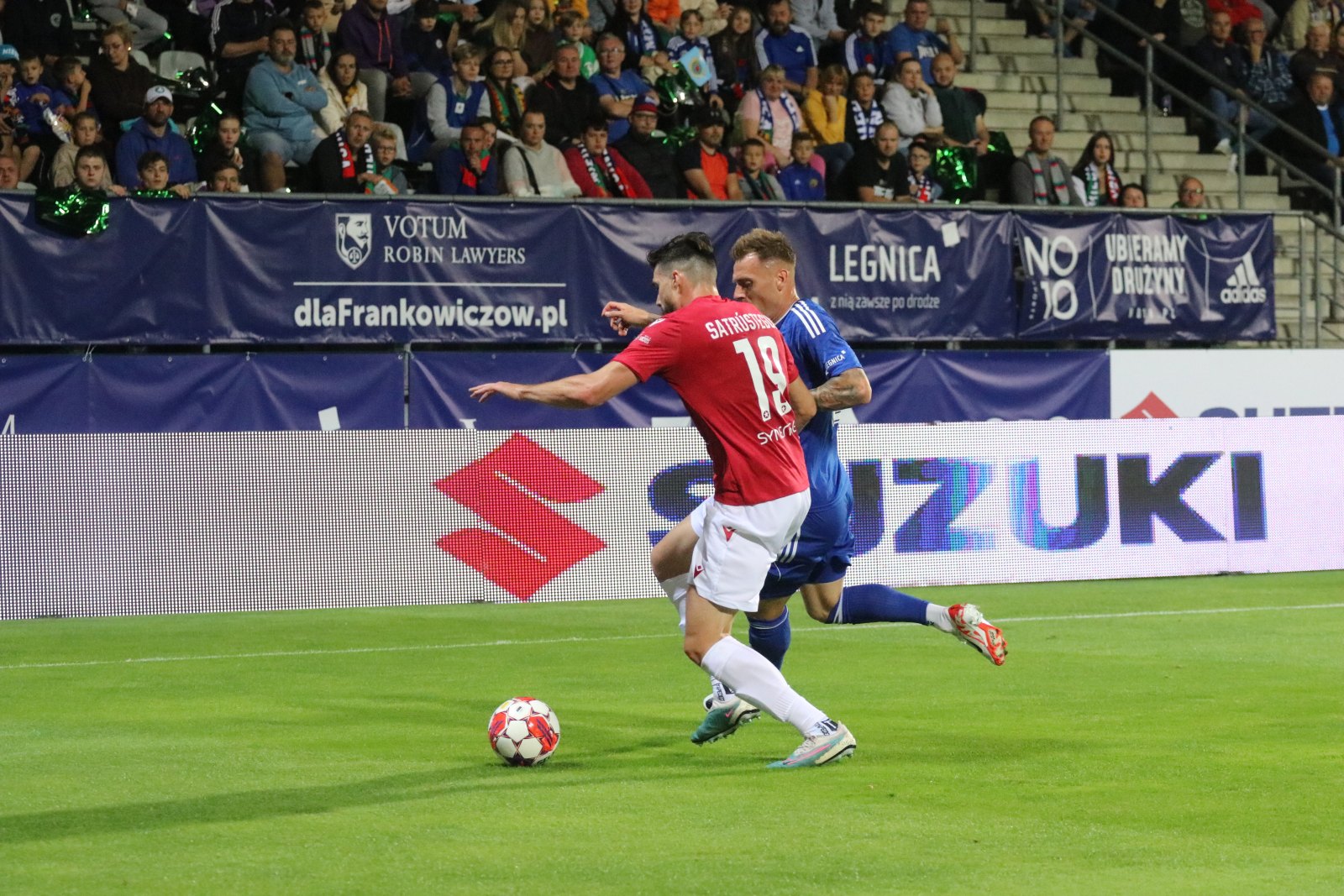 Remis z Wisłą Kraków. Miedź Legnica nadal niepokonana