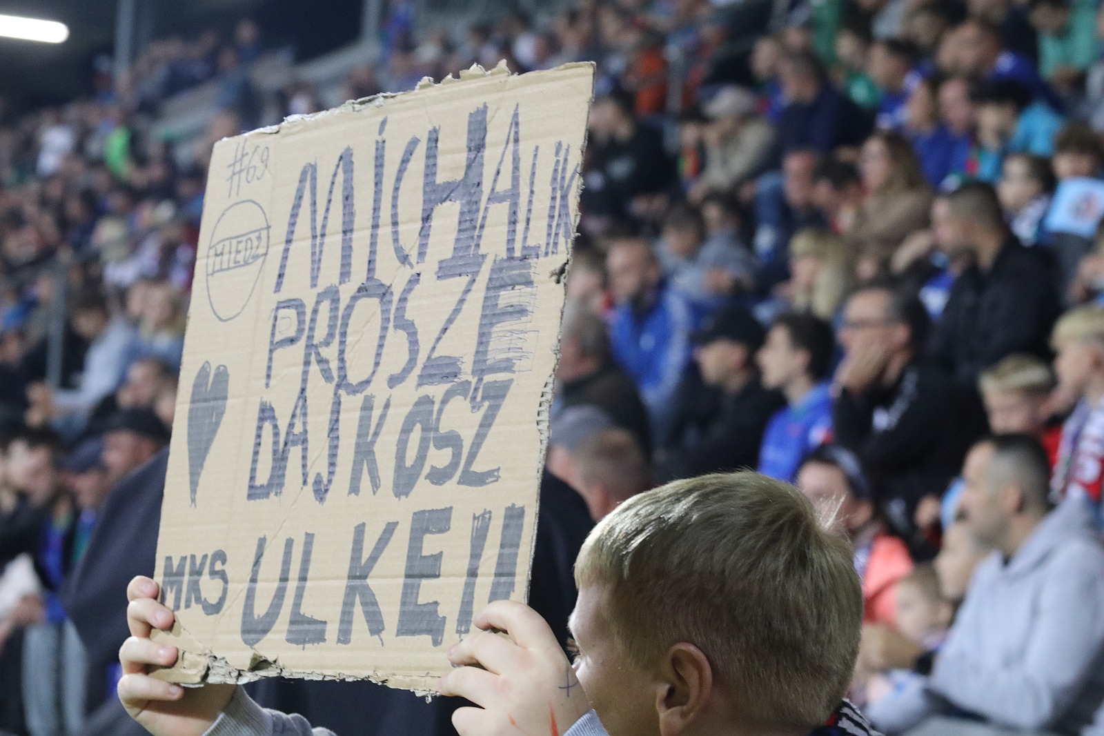 Ponad cztery tysiące siedmiuset widzów na meczu Miedzi z Wisłą