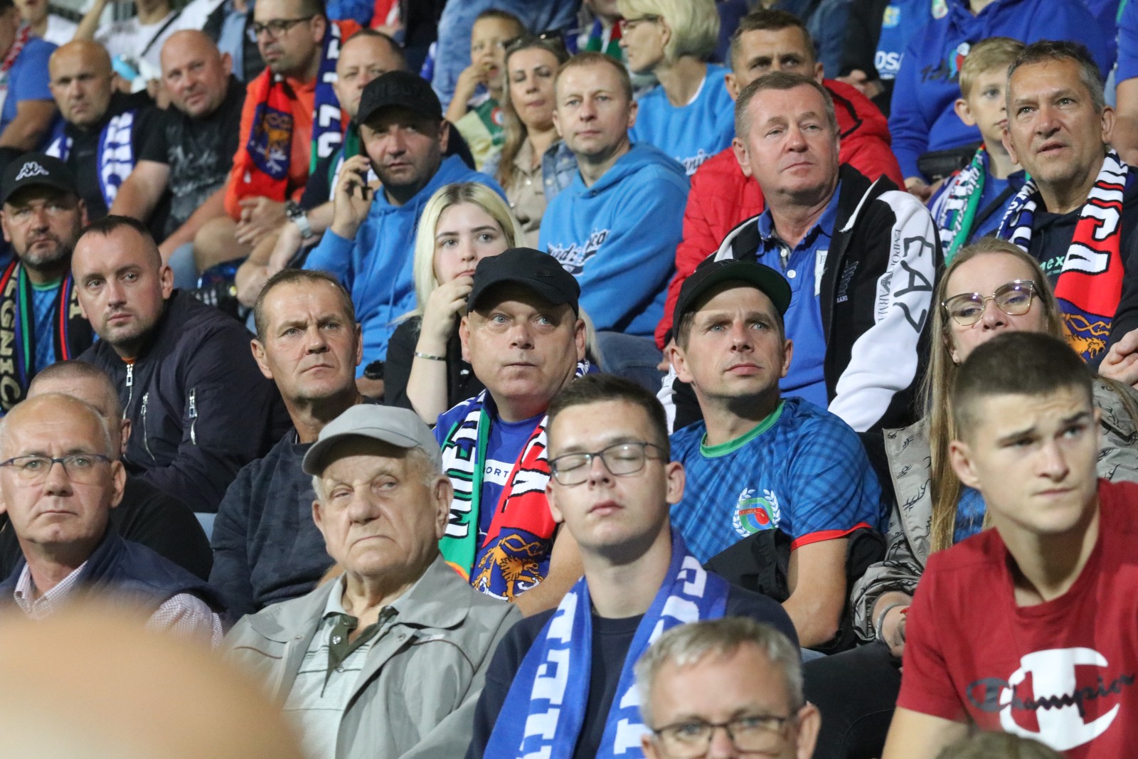 Ponad cztery tysiące siedmiuset widzów na meczu Miedzi z Wisłą