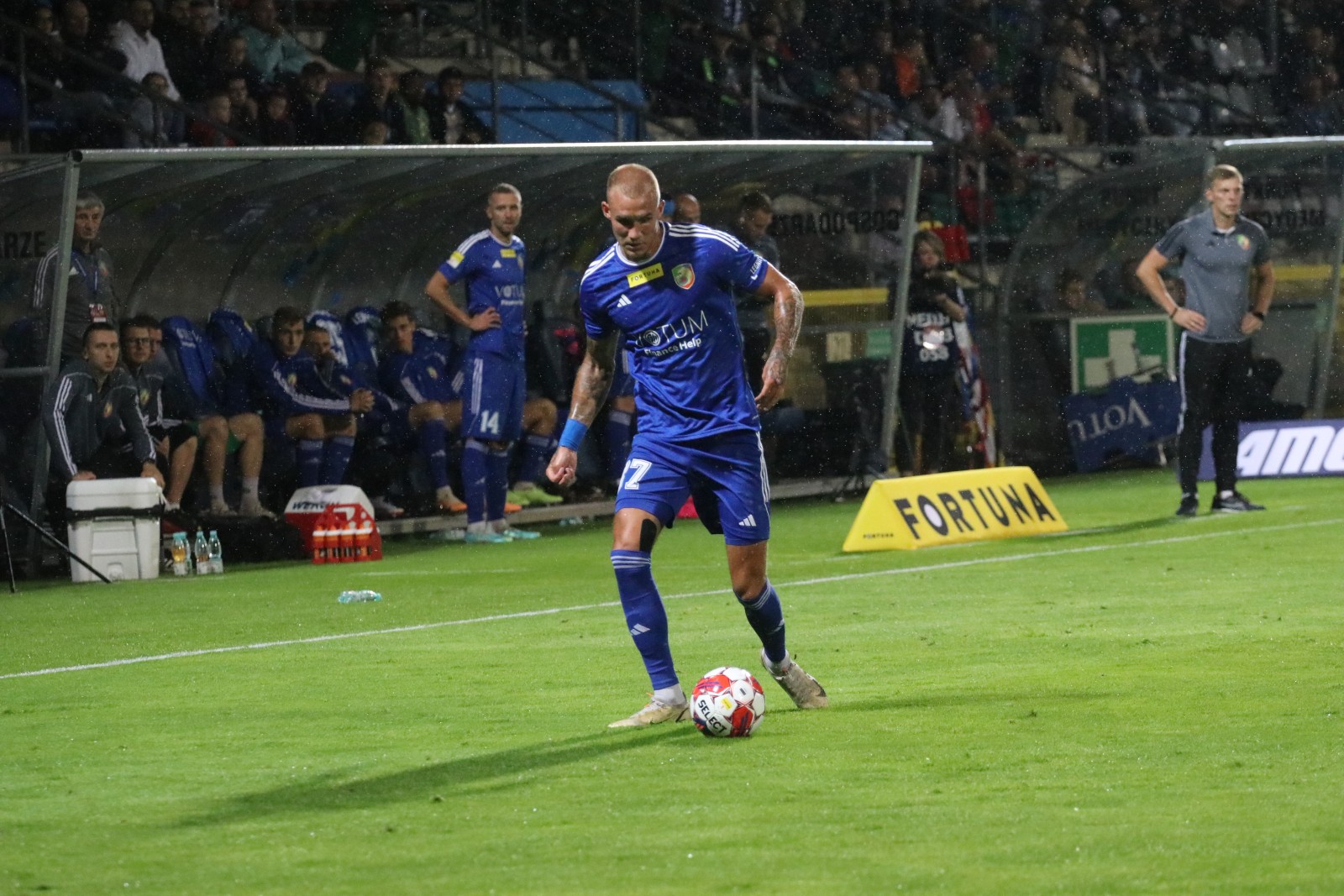 Remis z Wisłą Kraków. Miedź Legnica nadal niepokonana