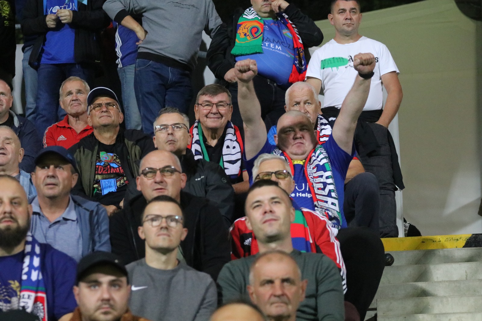 Ponad cztery tysiące siedmiuset widzów na meczu Miedzi z Wisłą