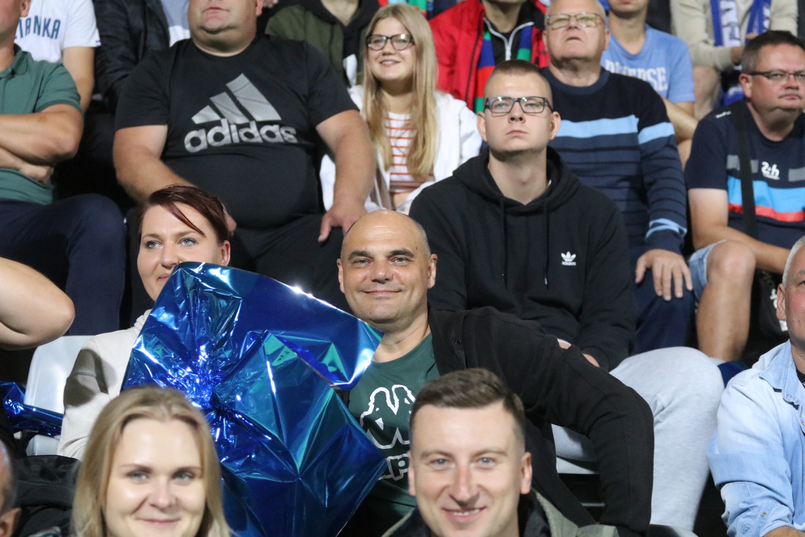 Ponad cztery tysiące siedmiuset widzów na meczu Miedzi z Wisłą
