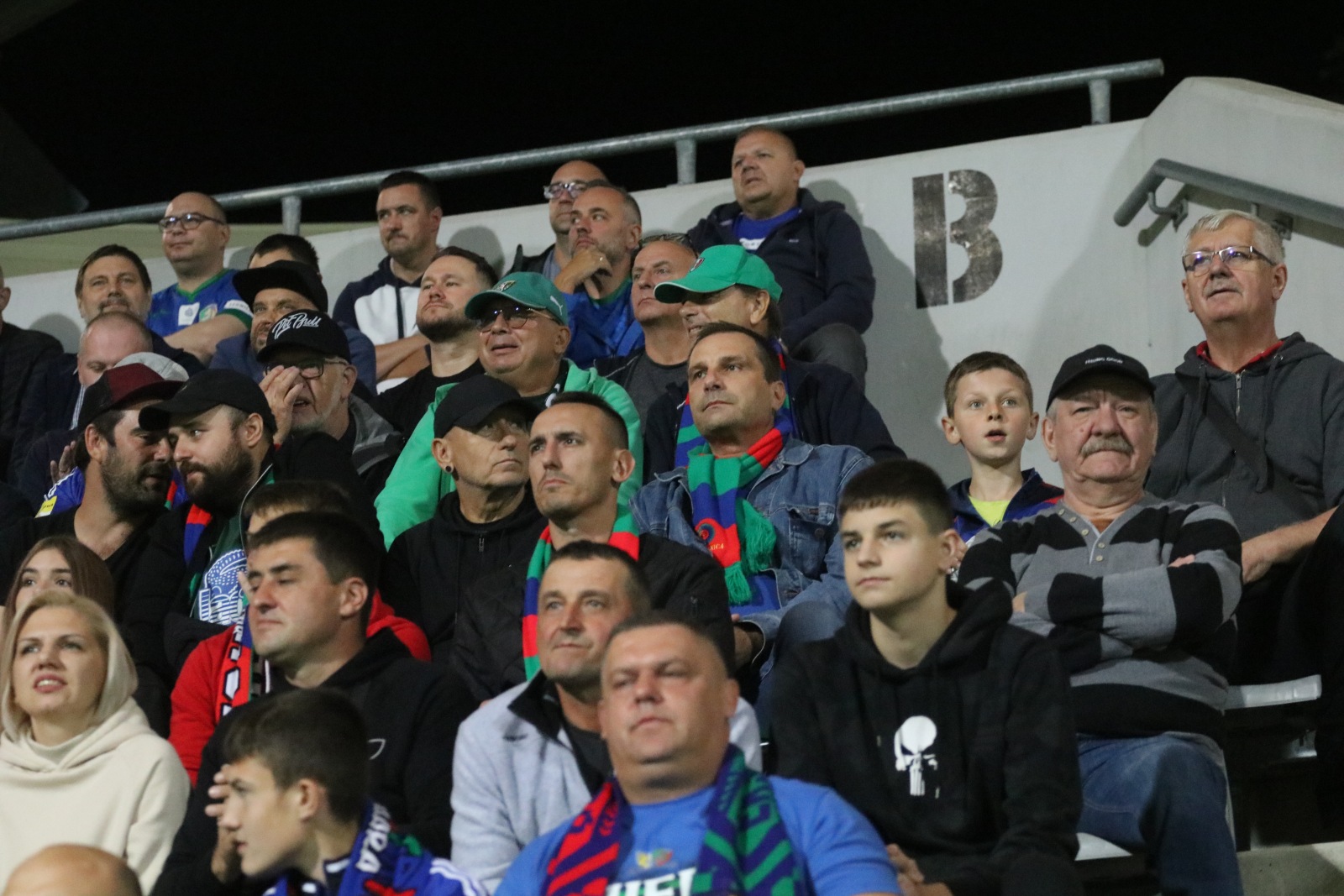 Ponad cztery tysiące siedmiuset widzów na meczu Miedzi z Wisłą