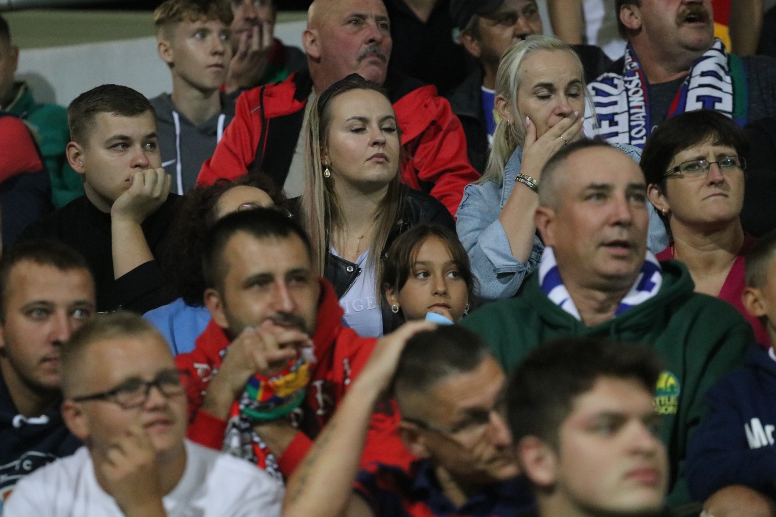 Ponad cztery tysiące siedmiuset widzów na meczu Miedzi z Wisłą