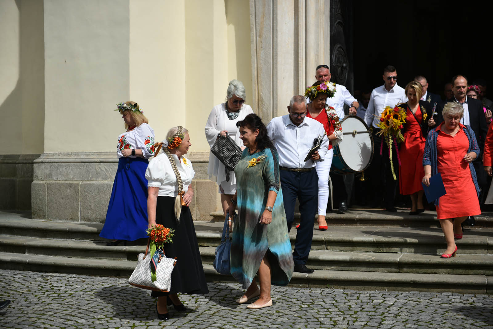 W Legnickim Polu dziękują rolnikom za plony i świętują