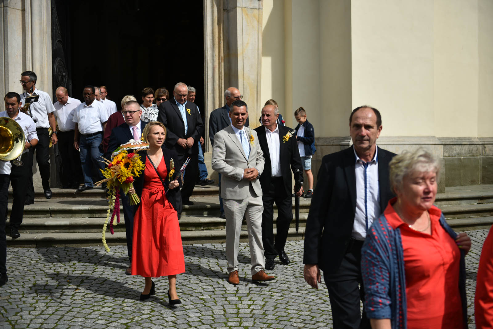 W Legnickim Polu dziękują rolnikom za plony i świętują