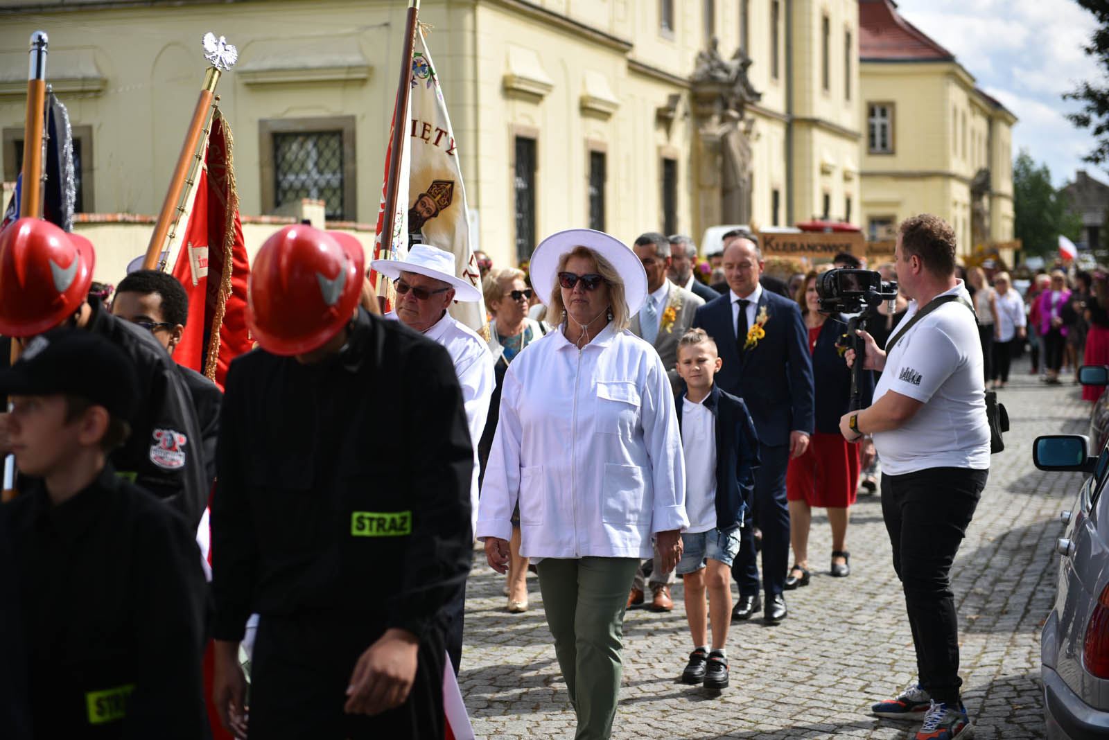 W Legnickim Polu dziękują rolnikom za plony i świętują