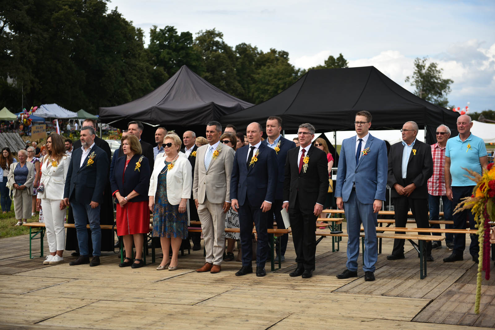 W Legnickim Polu dziękują rolnikom za plony i świętują