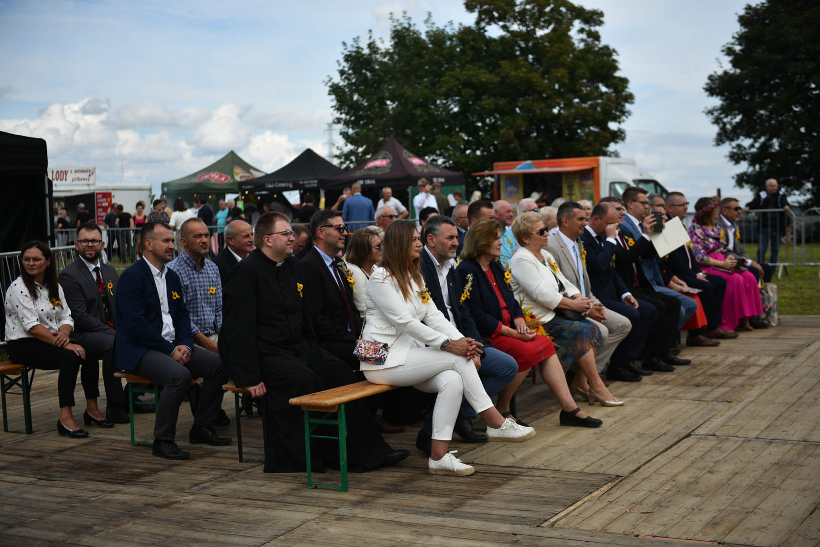 W Legnickim Polu dziękują rolnikom za plony i świętują