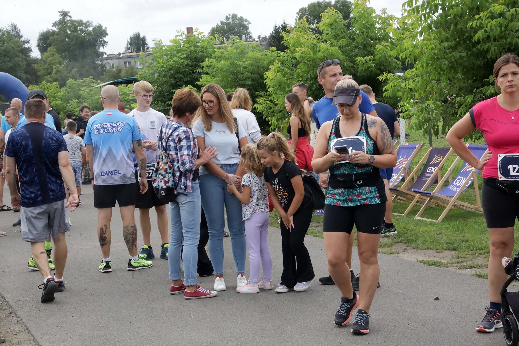 VIII Kolej Na Bieg 2023. Sto pięćdziesiąt osób na mecie biegu