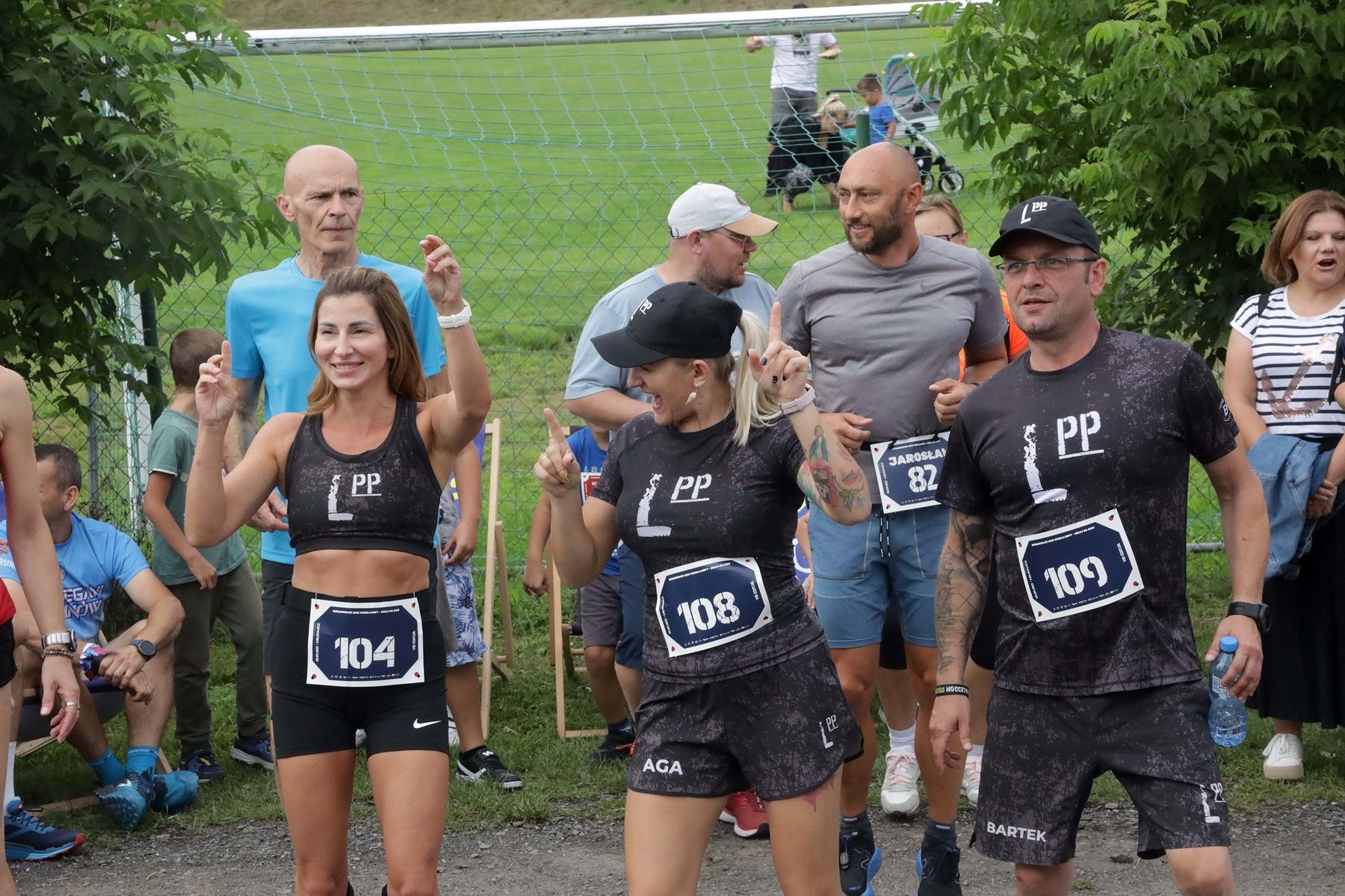 VIII Kolej Na Bieg 2023. Sto pięćdziesiąt osób na mecie biegu