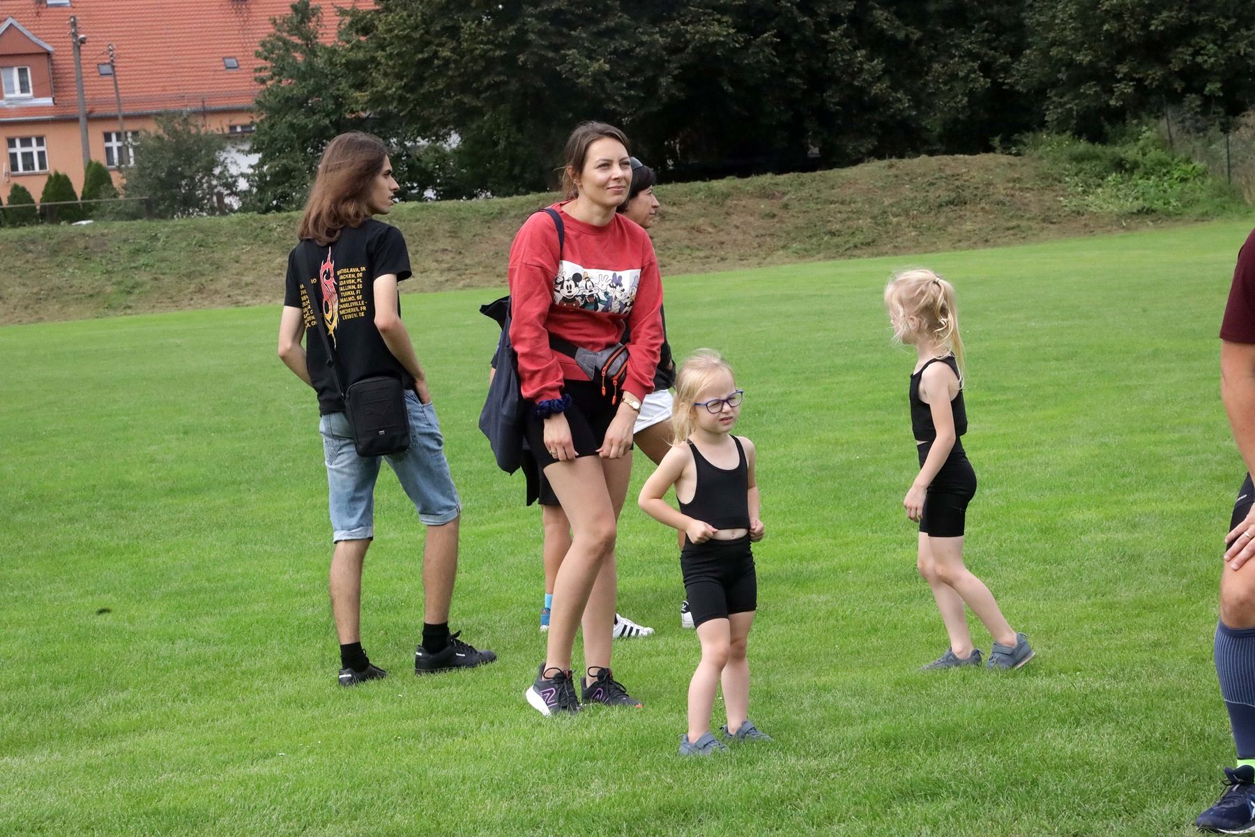 VIII Kolej Na Bieg 2023. Sto pięćdziesiąt osób na mecie biegu