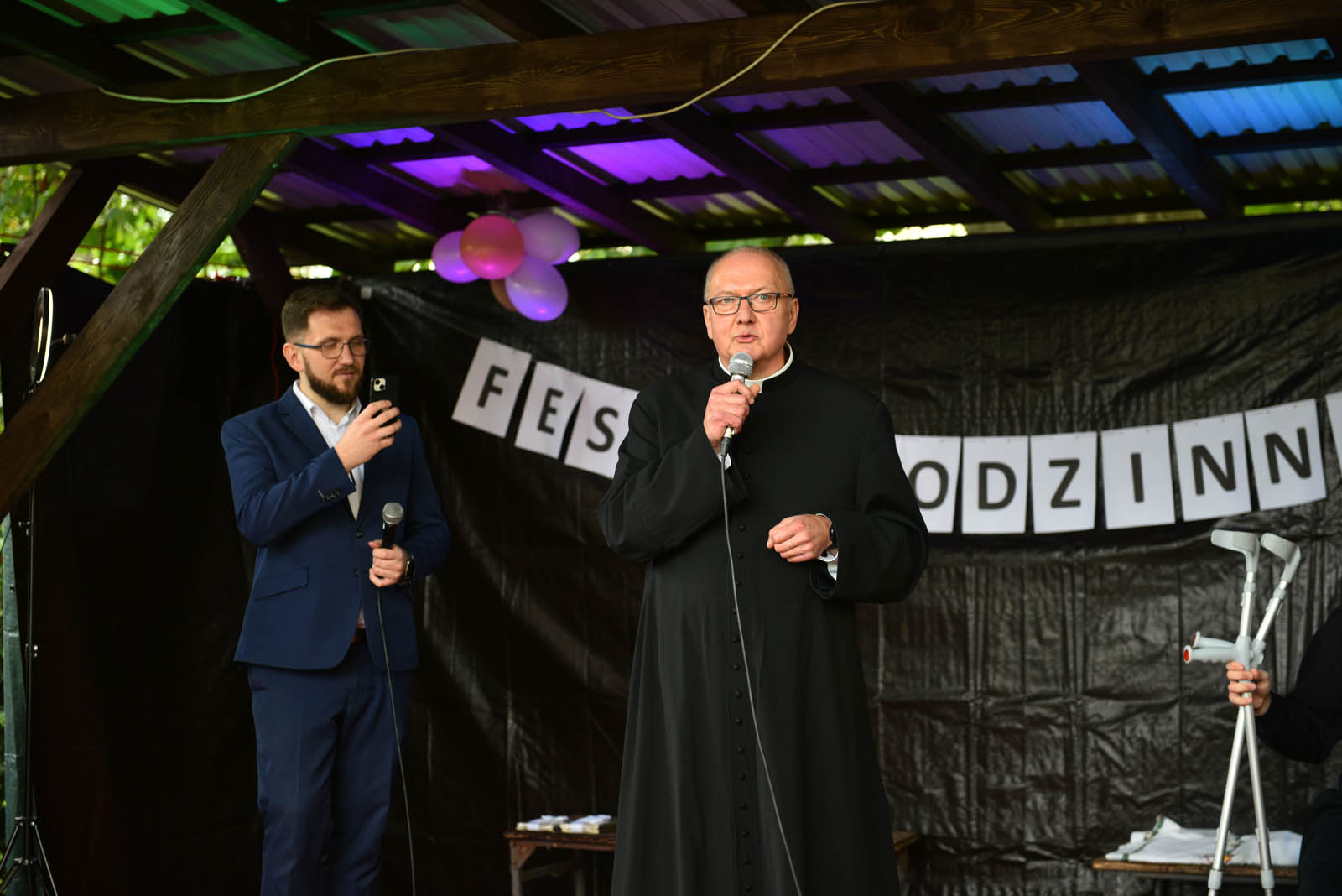 Degustowali zupę proboszcza i tańczyli Belgijkę na pikniku