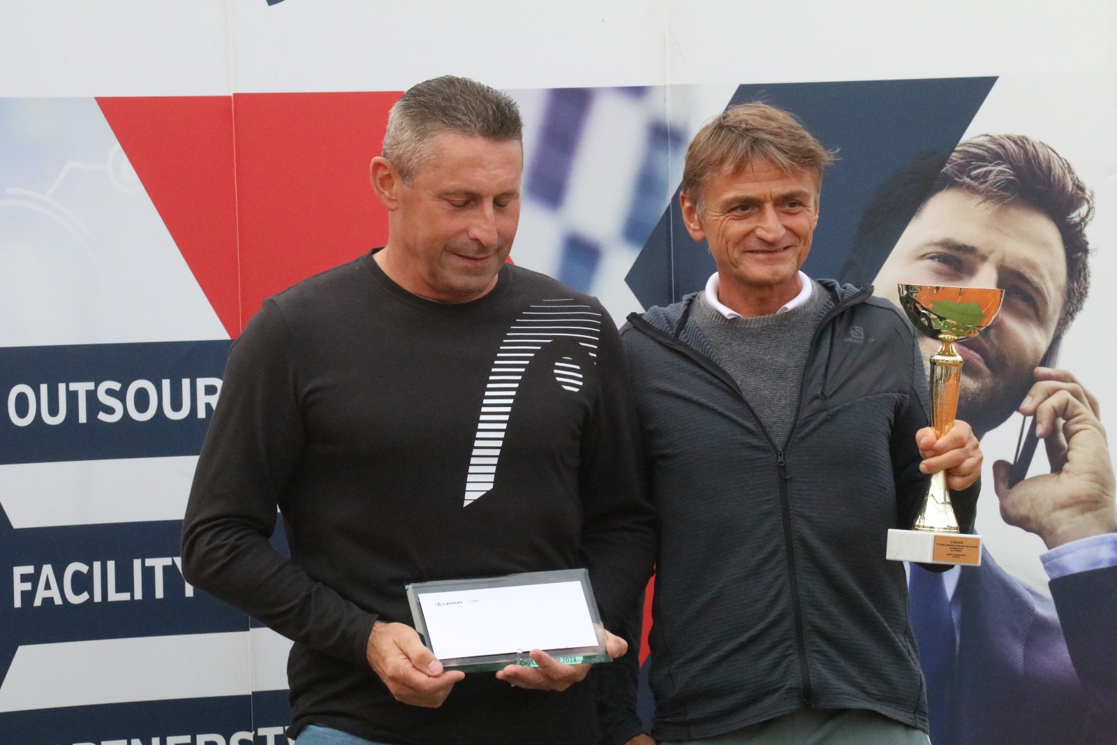 Turnieju tenisa ziemnego Jarexs & Lexus Cup - rozdanie nagród	