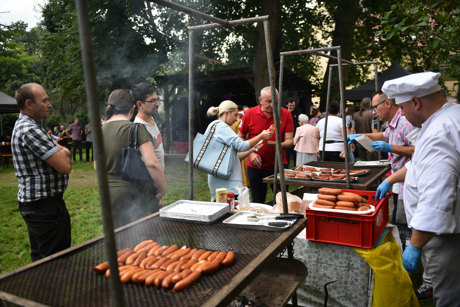 Degustowali zupę proboszcza i tańczyli Belgijkę na pikniku