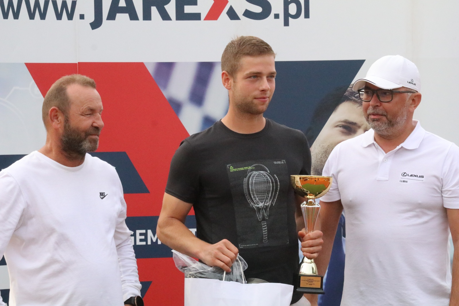 Turnieju tenisa ziemnego Jarexs & Lexus Cup - rozdanie nagród	
