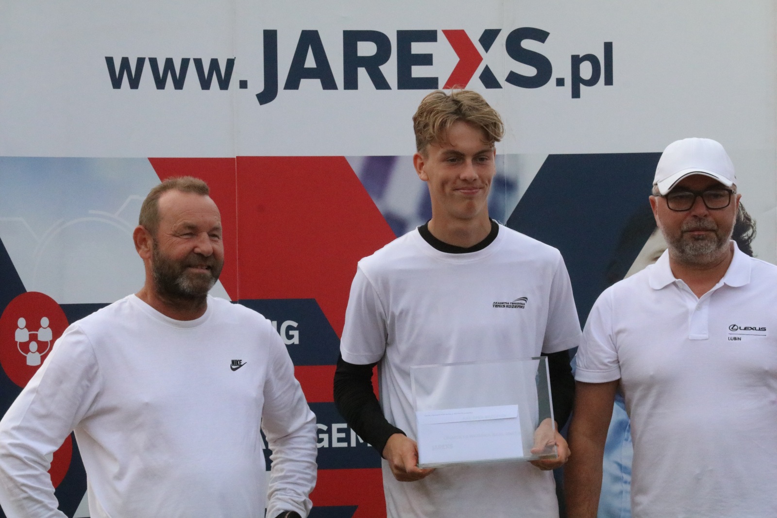 Turnieju tenisa ziemnego Jarexs & Lexus Cup - rozdanie nagród	