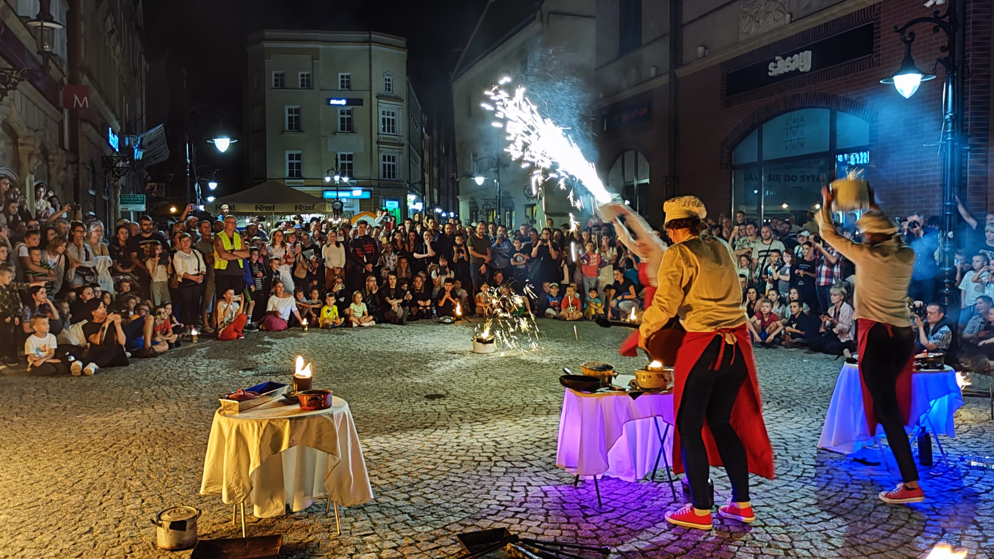 Teatr Ognia Azislight zachwycił swoim legniczan pokazem
