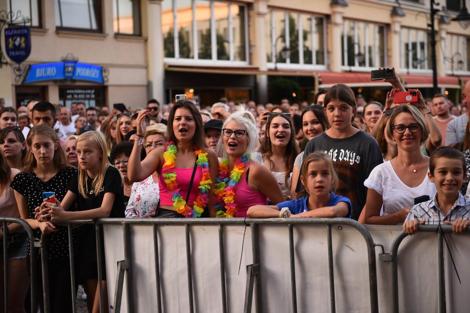 Legnica bawiła się z gwiazdami i lokalnymi wykonawcami