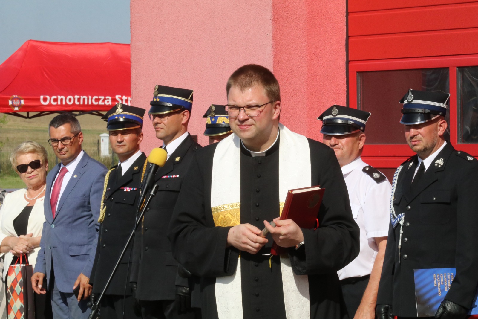 OSP Raczkowa otrzymała nowy wóz strażacki