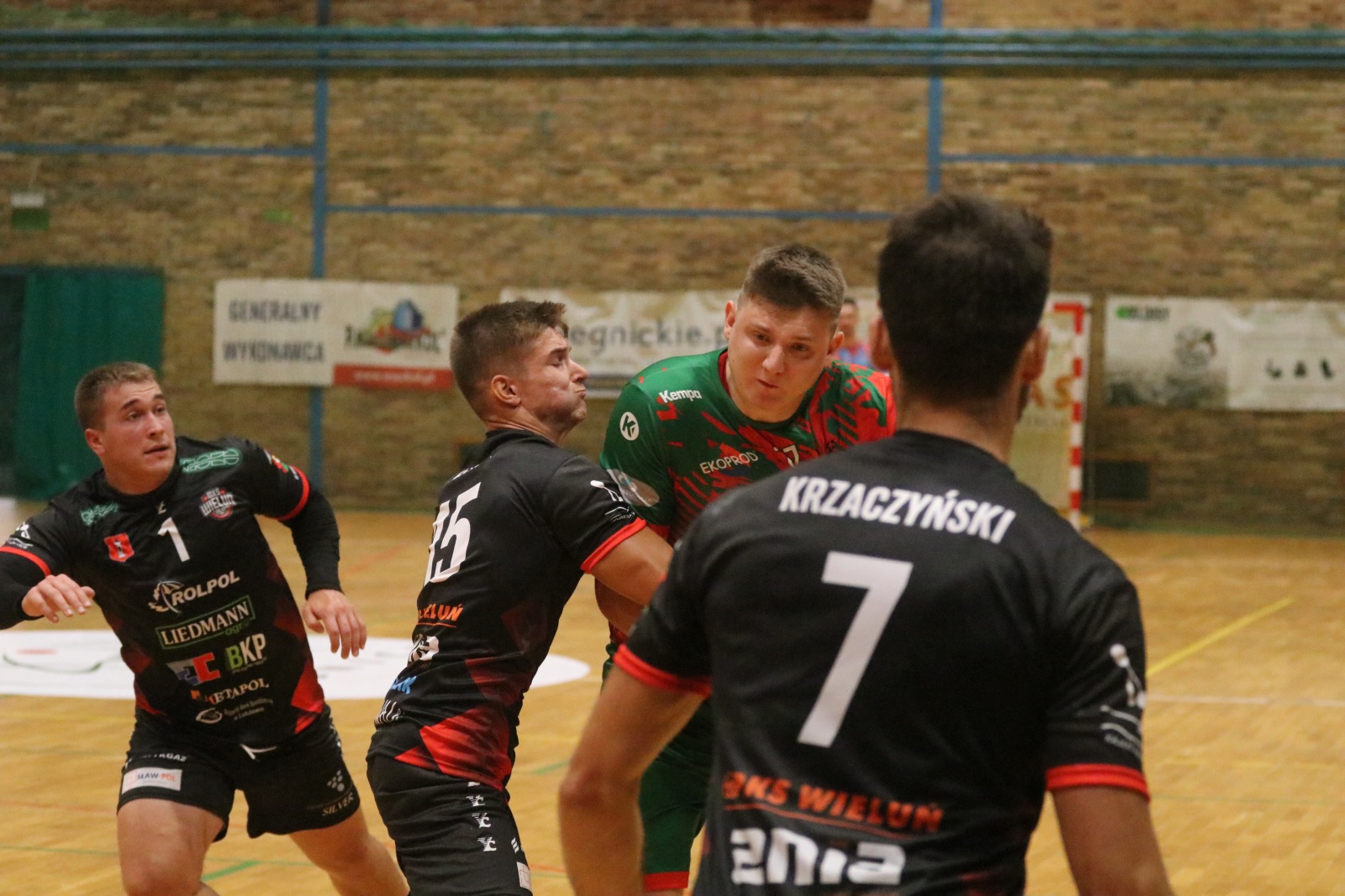 Na inaugurację sezonu Siódemka Miedź Legnica pokonuje MKS Wieluń