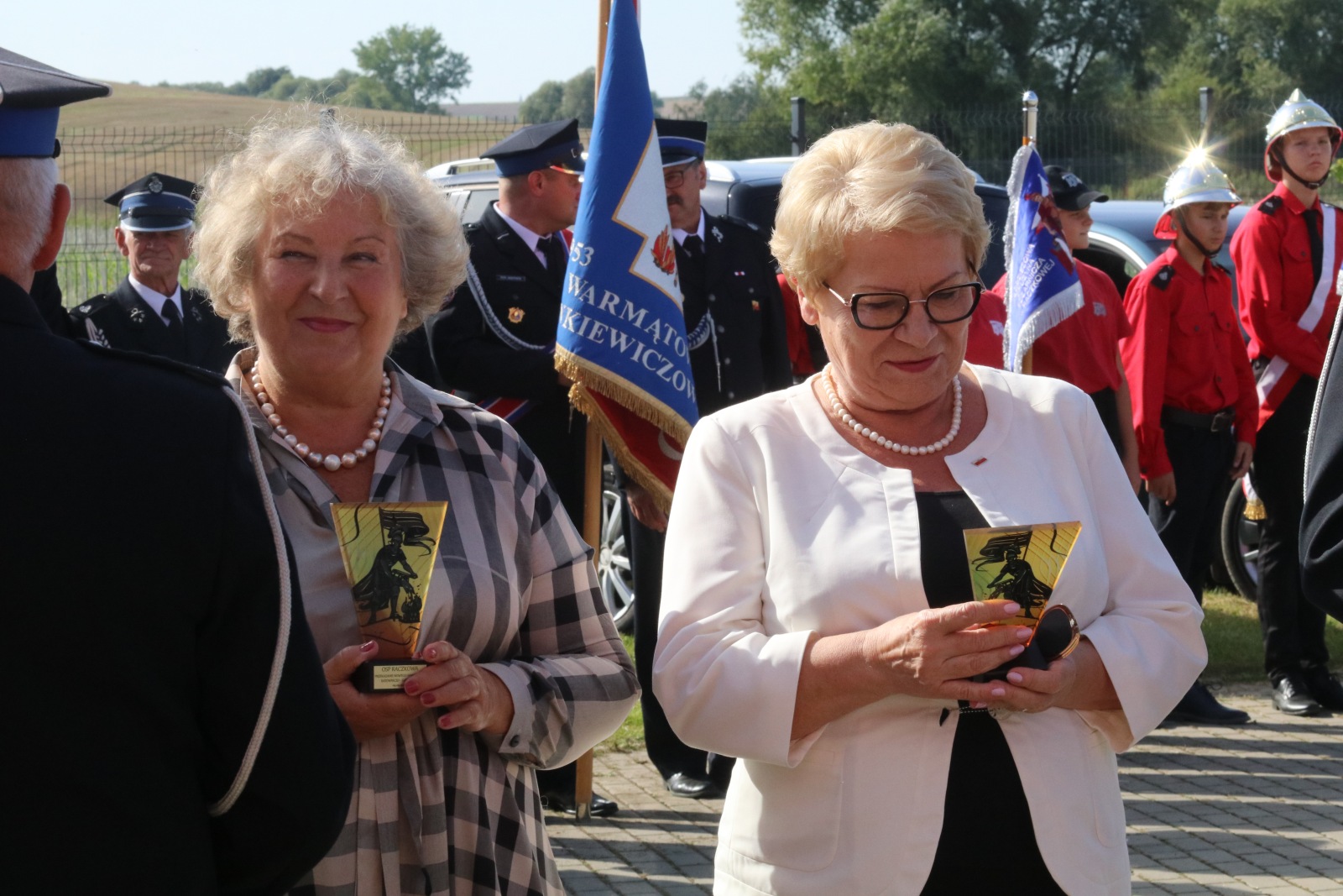 OSP Raczkowa otrzymała nowy wóz strażacki