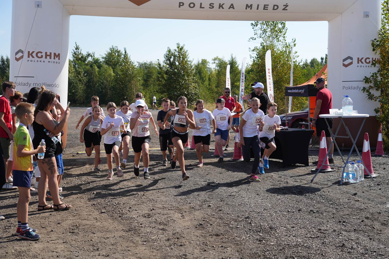 Jesienny Bieg Przełajowy z okazji 70-lecia Huty Miedzi Legnica