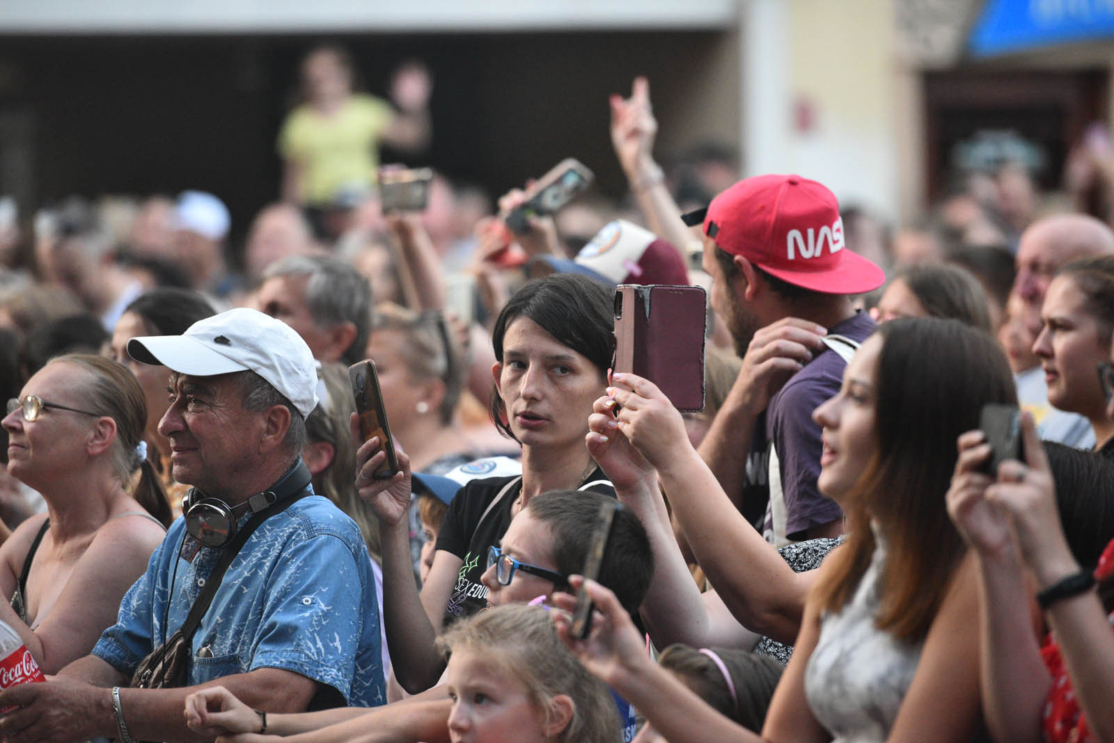 Legnica bawiła się z gwiazdami i lokalnymi wykonawcami