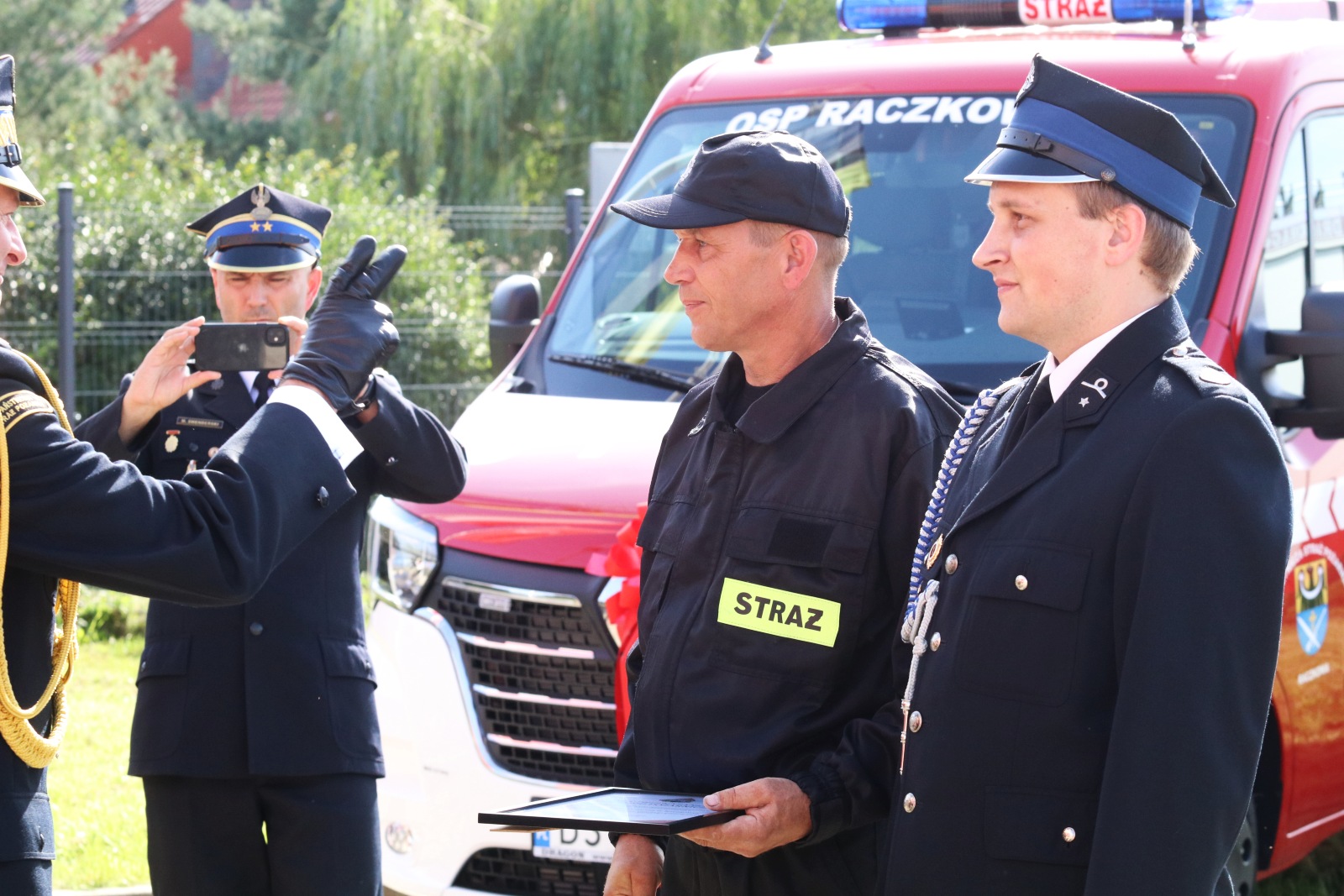 OSP Raczkowa otrzymała nowy wóz strażacki