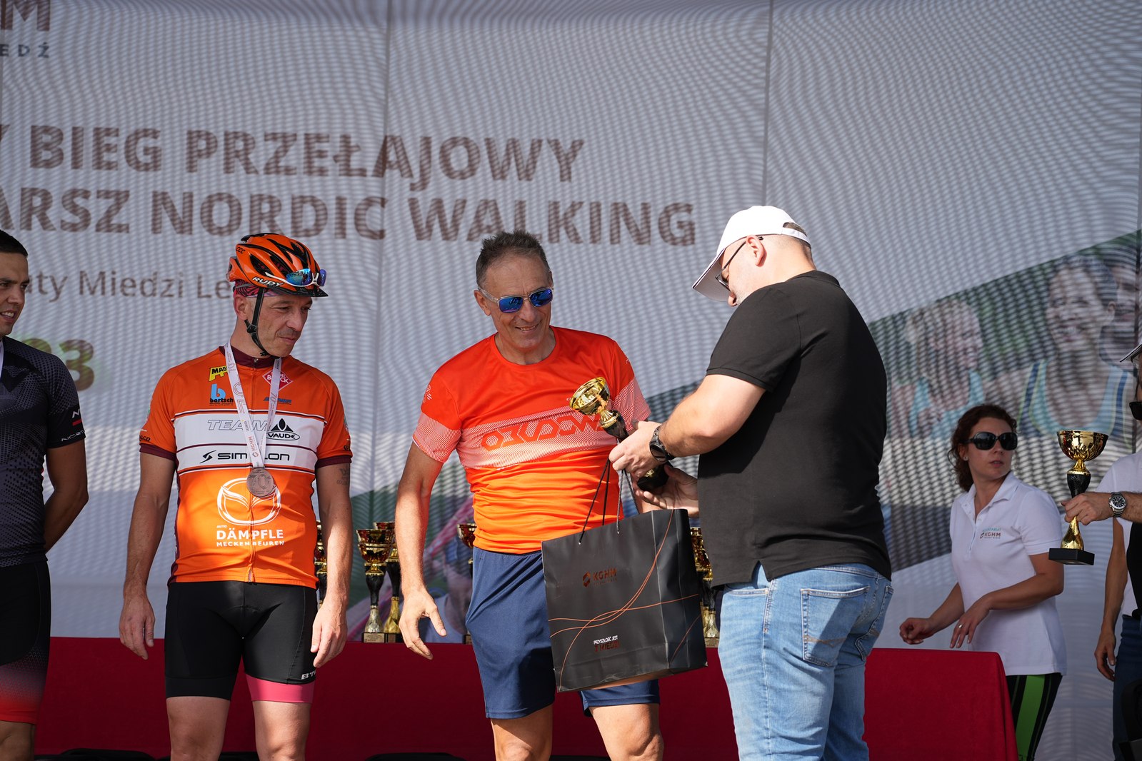 Jesienny Bieg Przełajowy z okazji 70-lecia Huty Miedzi Legnica